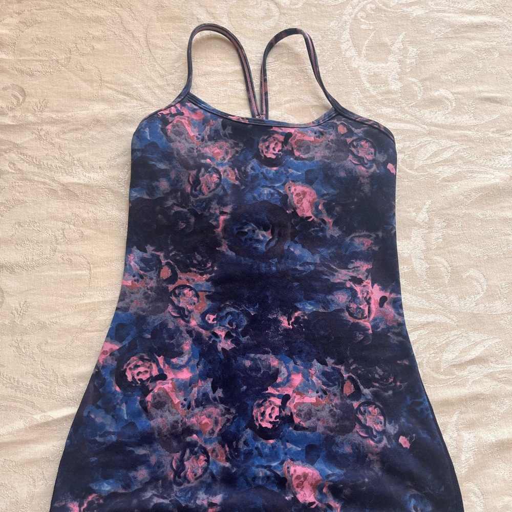 Lululemon power Y tank